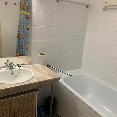 Cosy Laguna Duinbergen Furnitured Internet Apartman *